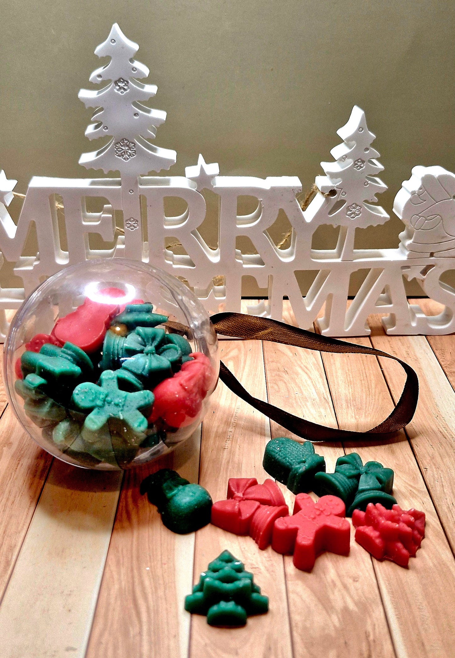 Merry Melts Bauble