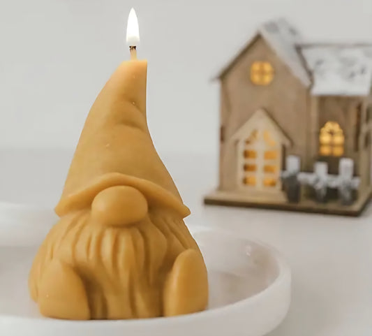 Cosy Gnome Candle