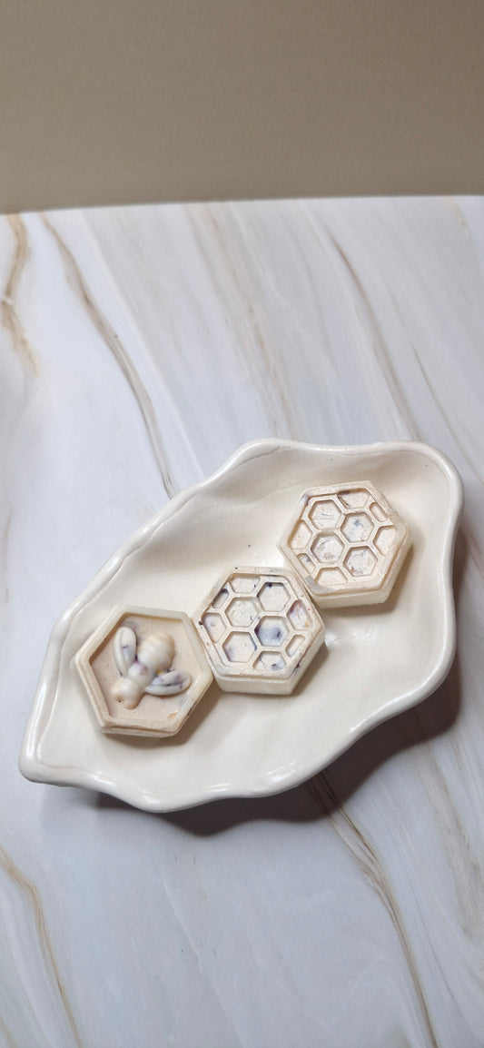 3 Bee & Honeycomb Melts