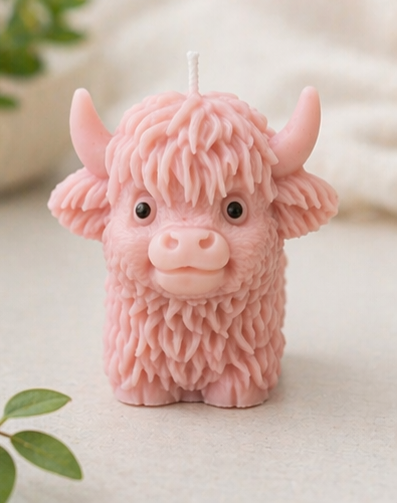 Highland cow Mini Candle